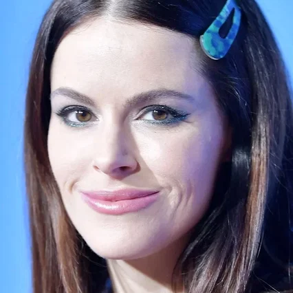 Emily Hampshire