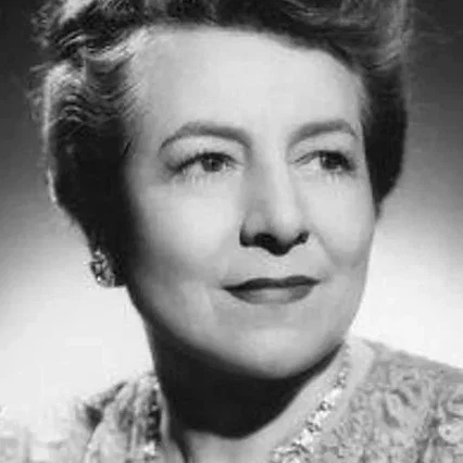  Lilian Fontaine