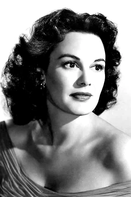 Patricia  Medina