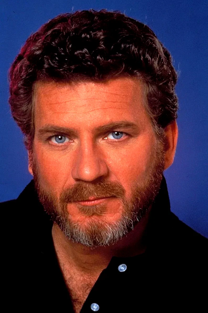 Robert Foxworth