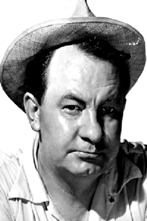 Leo  Mckern
