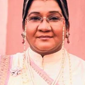 Photo star :  Pratima Kazmi