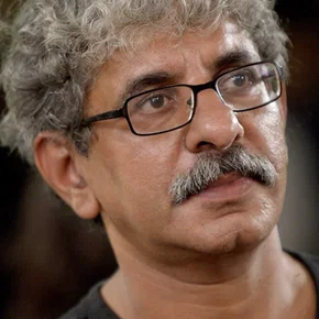 Photo star :  Sriram Raghavan