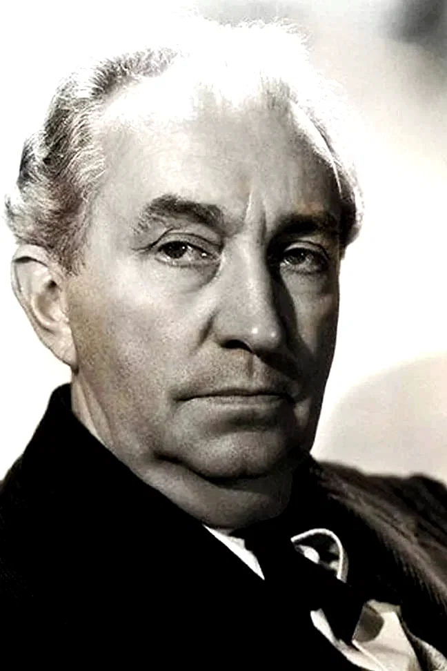  Charles Dingle