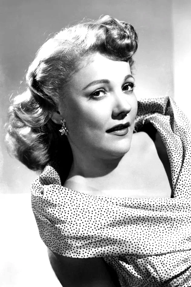  Claire Carleton