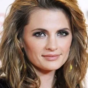 Photo star : Stana Katic