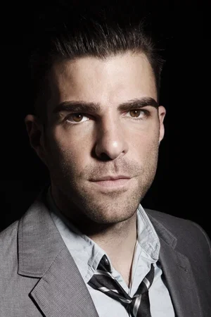 Zachary Quinto photo