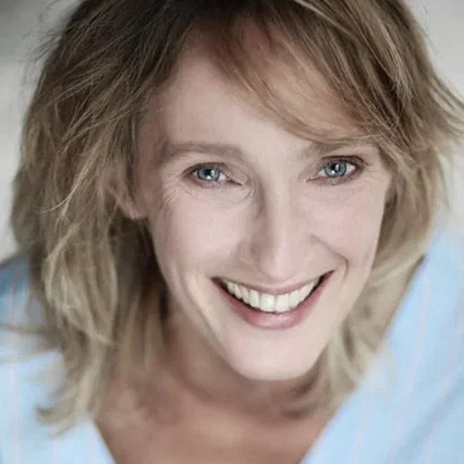  Nadia Fossier