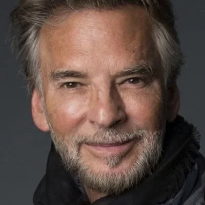  Kenny Loggins