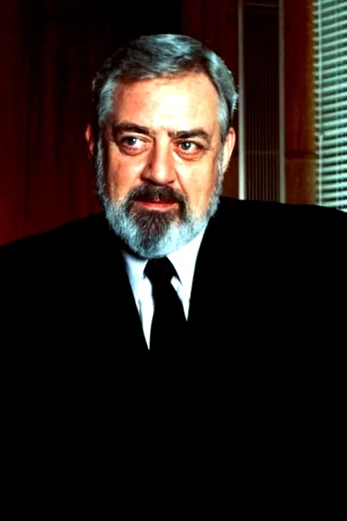 Raymond Burr