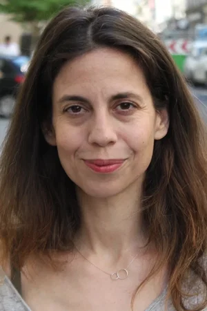  Julie Navarro photo