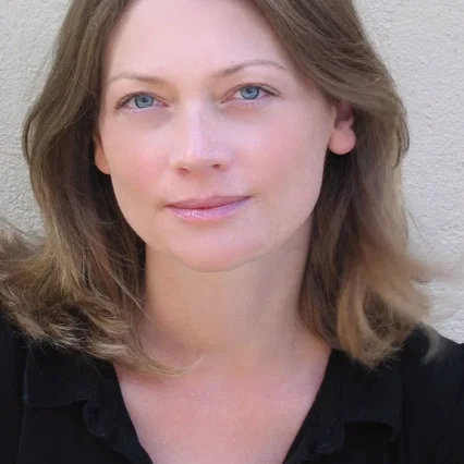  Sophie Ward