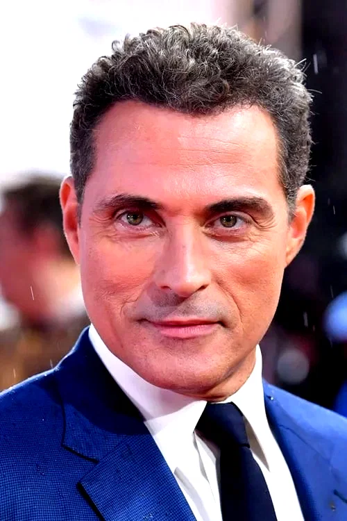Rufus Sewell