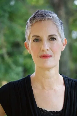  Sarah Dacey Charles photo