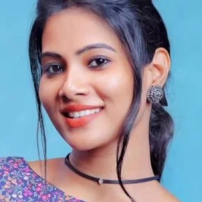 Photo star :  Dhivya Dhuraisamy