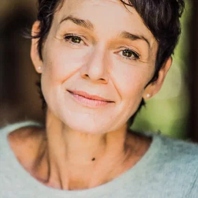 Photo star :  Marie-France Marcotte