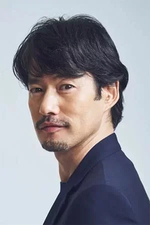 Yutaka Takenouchi photo