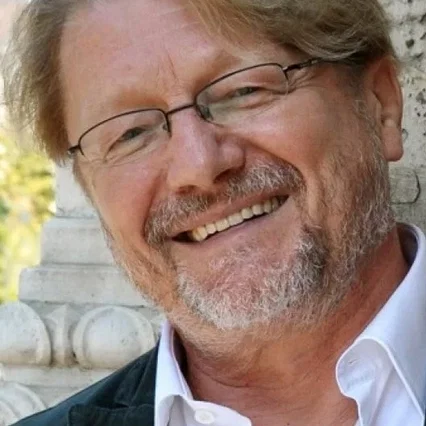  Geza D. Hegedus