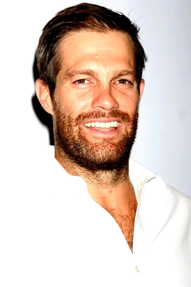 Geoff Stults