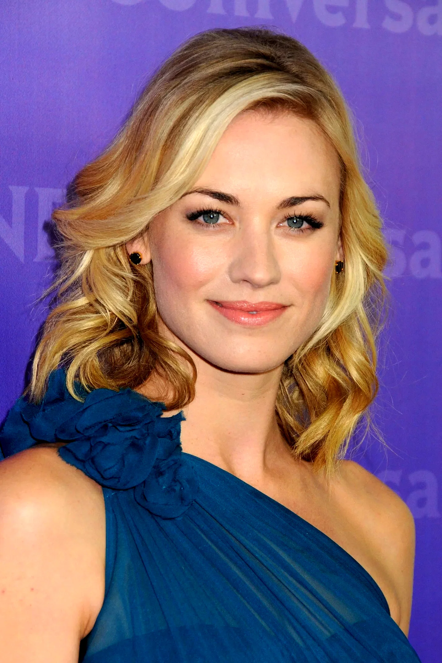 Yvonne Strahovski