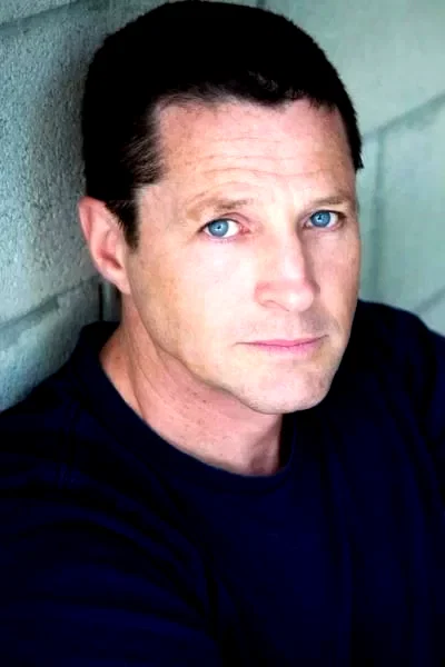 Tim Guinee