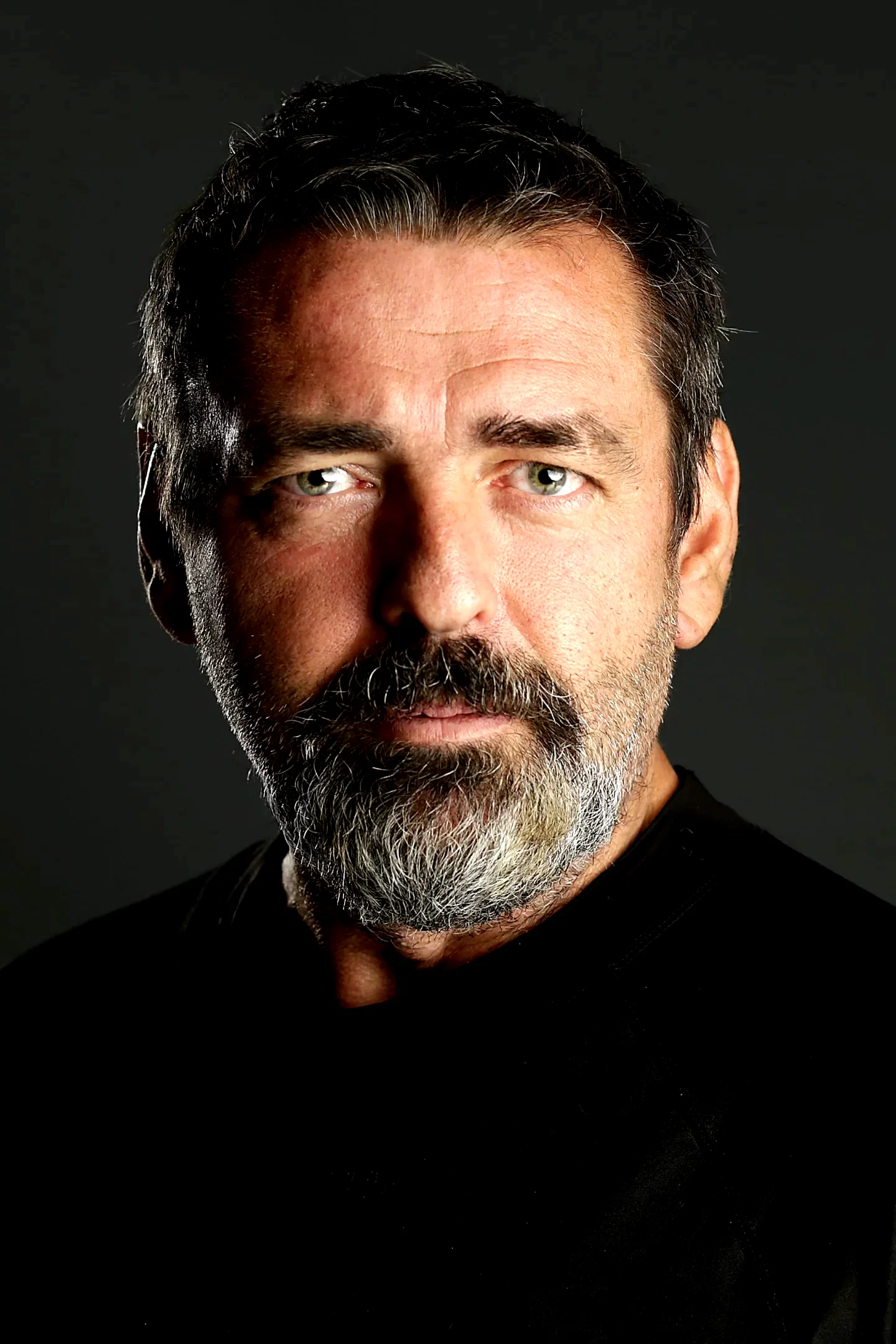 Angus MacFadyen