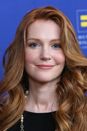 Darby Stanchfield photo