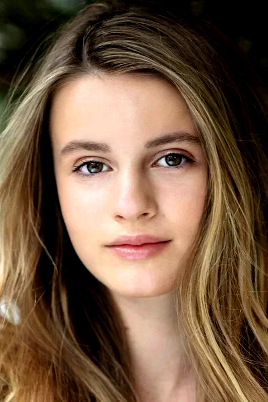  Isabella Cuda