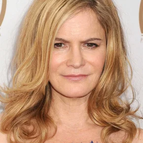 Photo star : Jennifer Jason Leigh