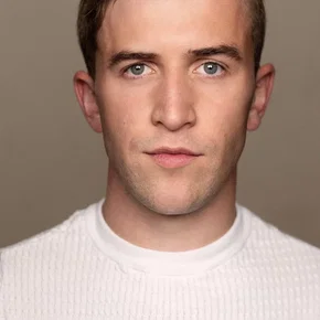 Photo star :  Callum Scott Howells