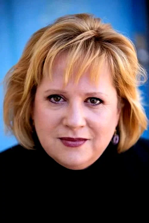  Christine Dye