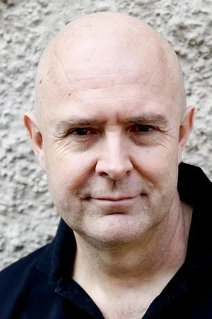  Seán James Sutton