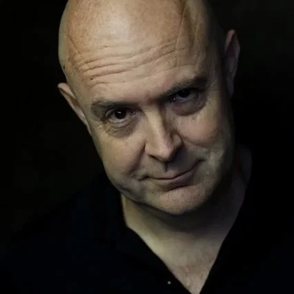  Seán James Sutton
