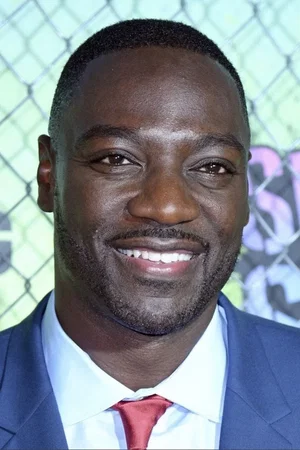 Adewale  Akinnuoye-Agbaje photo