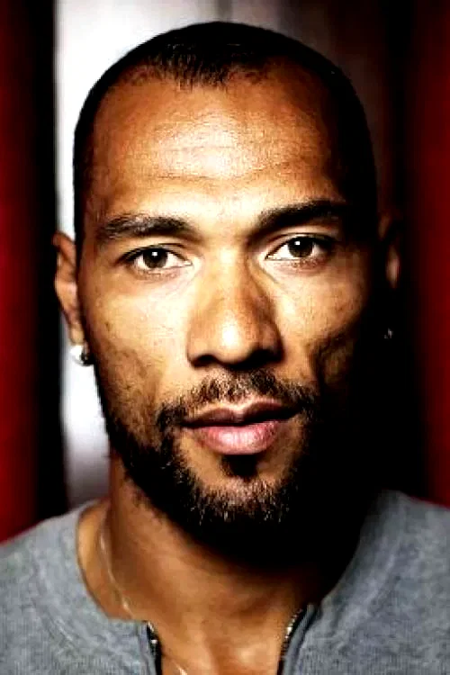  John Carew