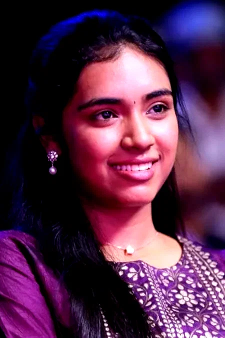  Nikhila Shankar