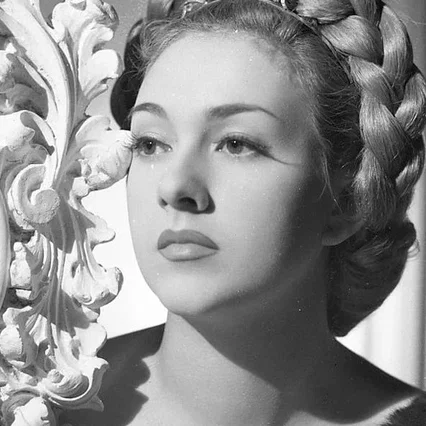  Amparo Rivelles