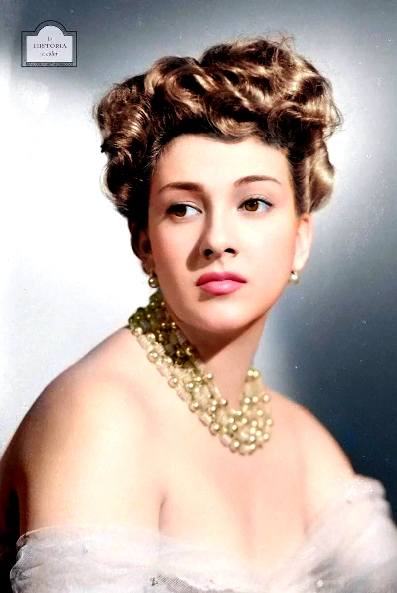  Amparo Rivelles