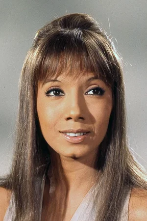  Rosenda Monteros