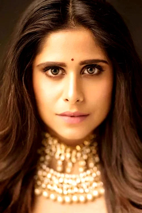  Sai Tamhankar