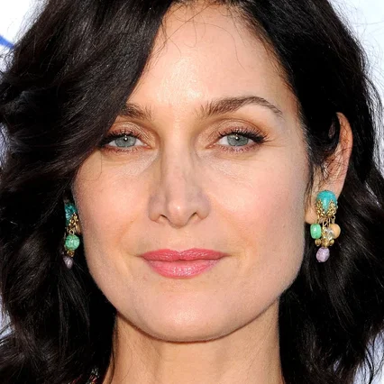 Carrie Anne Moss