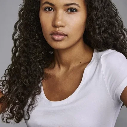  Fola Evans-Akingbola