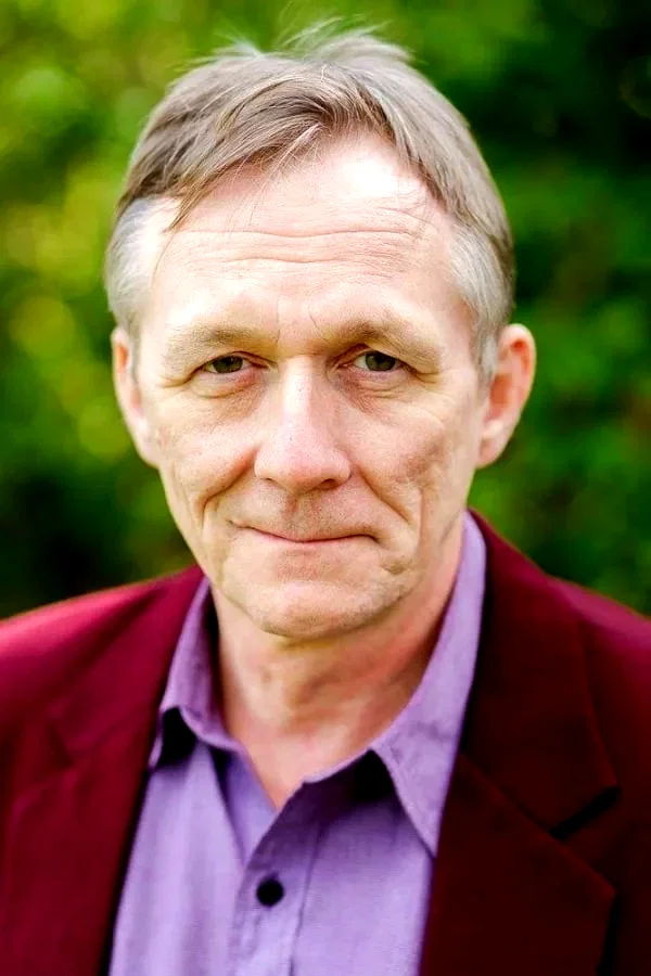 Renny Krupinski