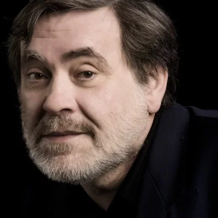 Kostas Smoriginas