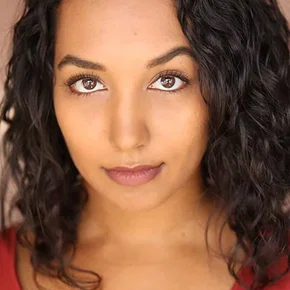 Photo star :  Maya Nalli