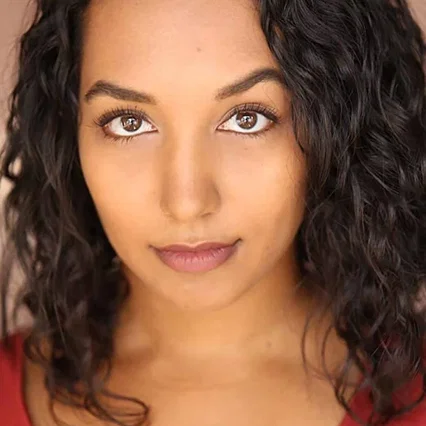  Maya Nalli