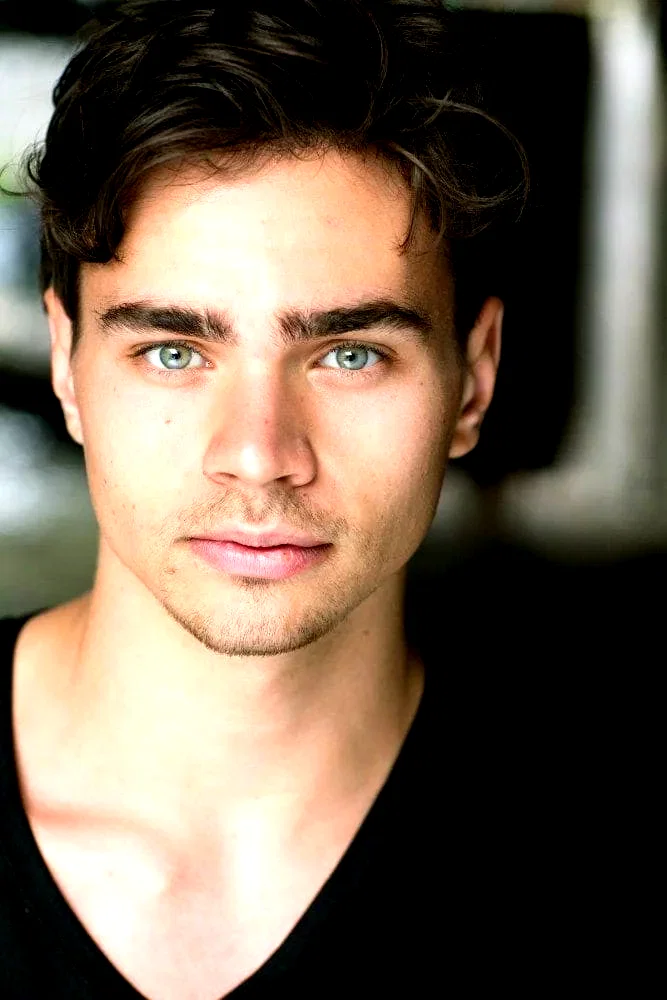  Tom York