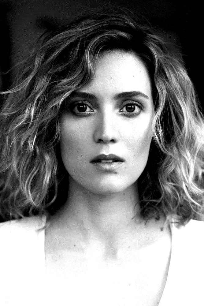 Evelyne Brochu