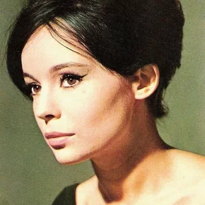 Photo star : Pascale Petit