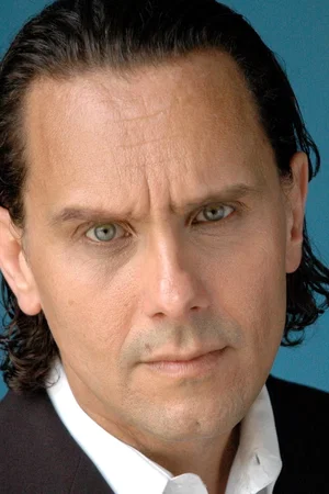  Luis Olmeda photo